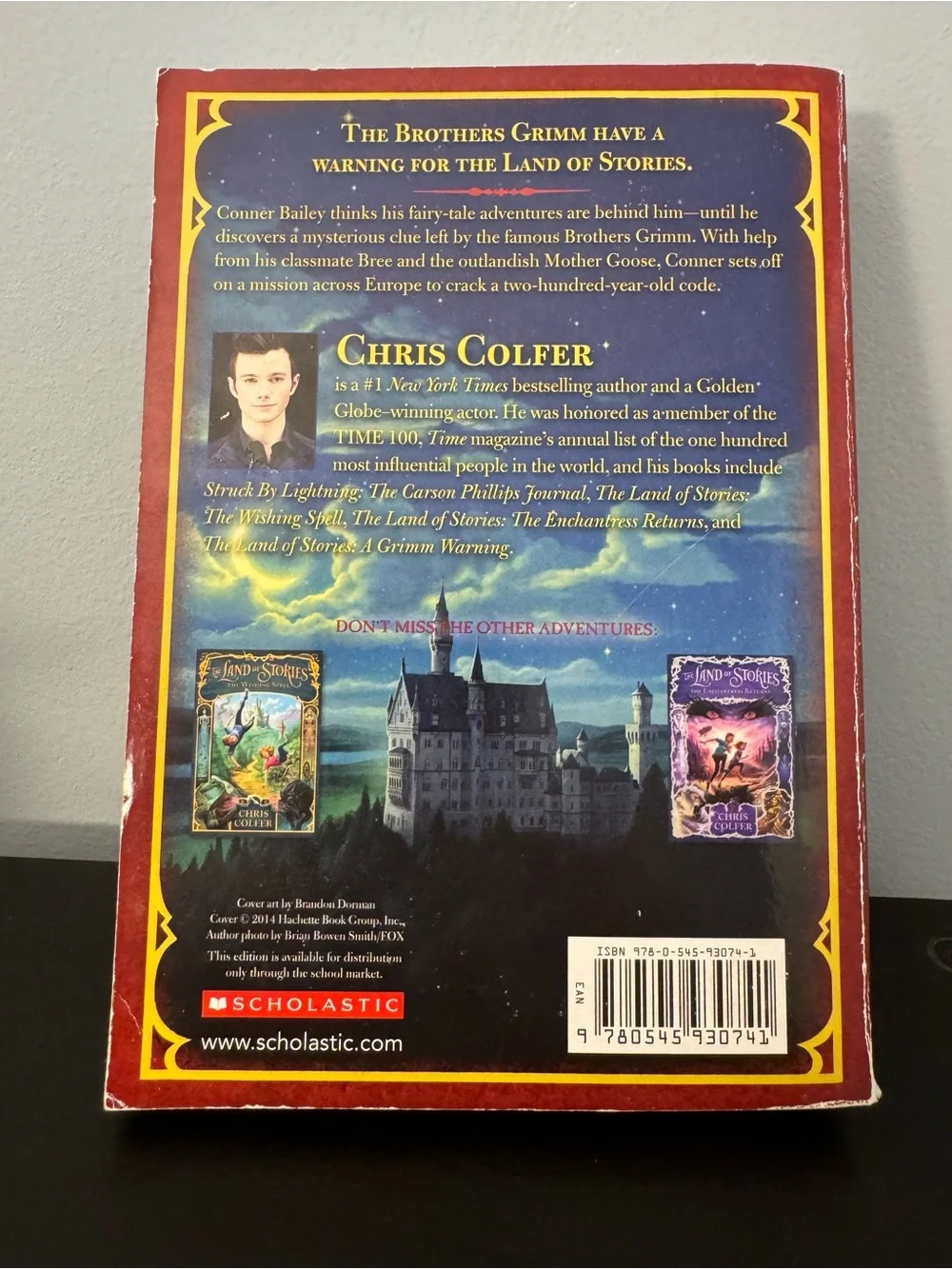 Colfer Land of Stories Books 2 & 3 Enchantress Returns, Grimm Warning paperback